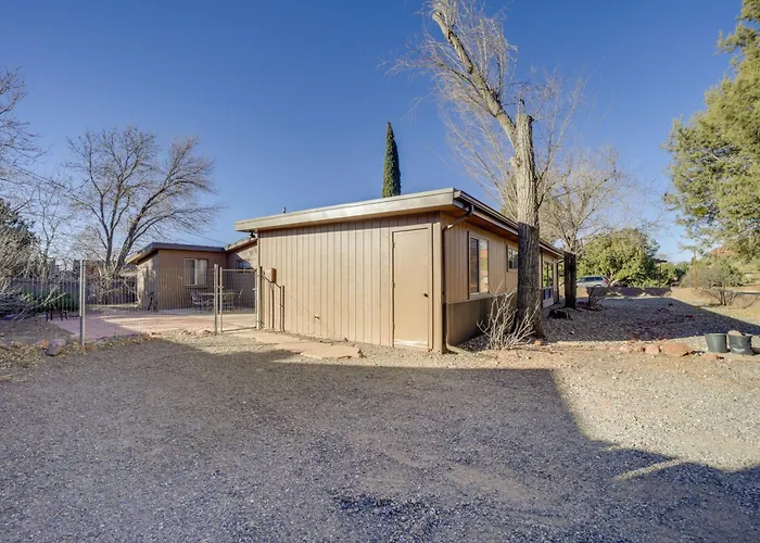 Near Hiking & Golfing: W/ Patio! Sedona